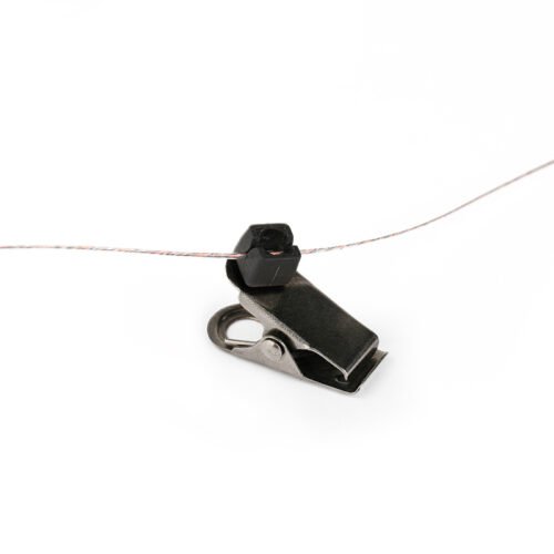 clip en acier de haute qualité E 47 listen only earpiece for Motorola with high quality steel clothing clip that is durable and does not rust