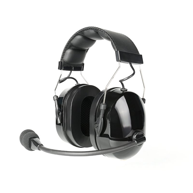 RAN-3000Q heavy headphone with soft head padding and a 3.5mm audio jack